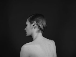 Features1-naormi-meijia-Wang-Video-Untitled-2013-2-326x245